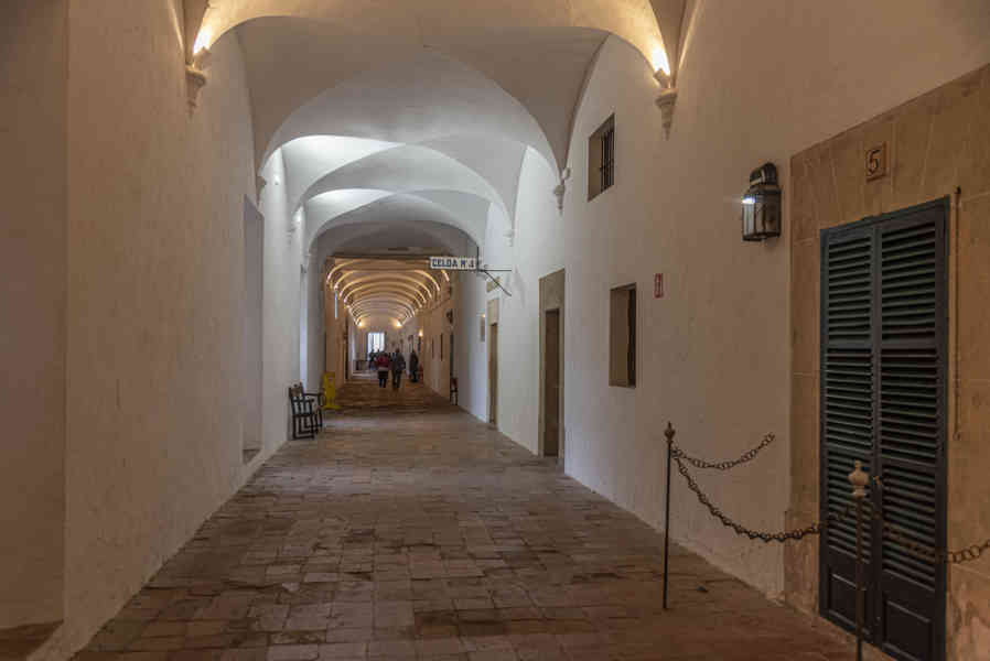 Mallorca - Valldemossa 22 - la Cartoixa de Valldemossa.jpg